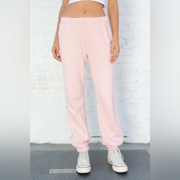 Brandy Melville Baby Pink Rosa Sweatpants - Picture 1 of 6